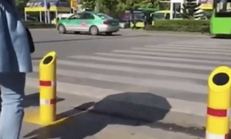 Kinezi smislili genijalnu ideju da spreče pešake da prelaze na crveno