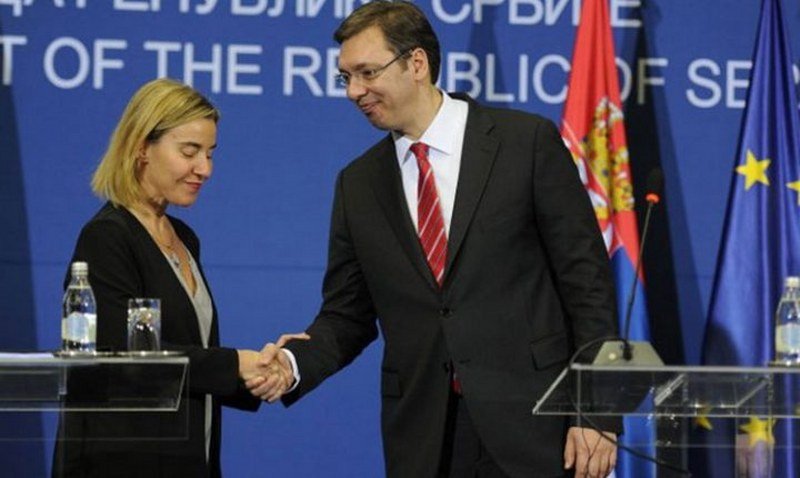 Vučić sa Mogerinijevom: Kosmet najvažnije pitanje