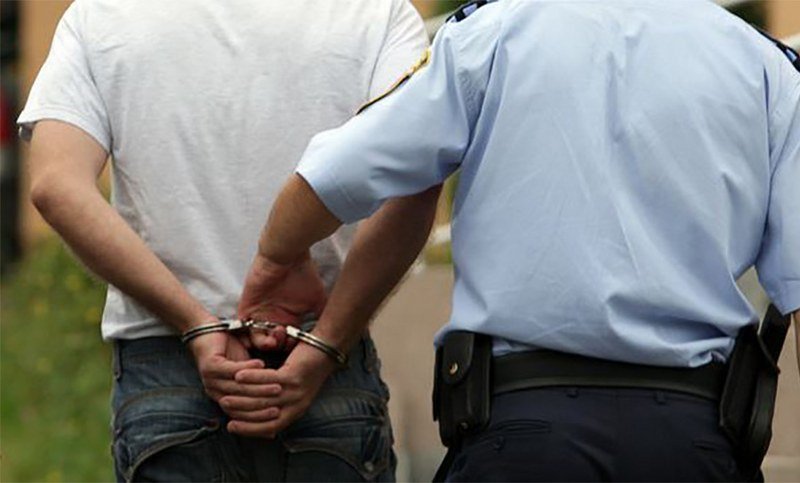 Makedonija - Gradonačelnik Strumice uhapšen zbog krijumčarenja cigareta