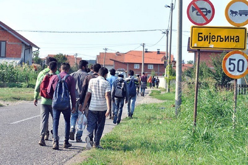 U tranzitu ka EU - U Semberiji sve više ilegalnih migranata,evo i kako dolaze i koji su glavni pravci -prebacivanja-