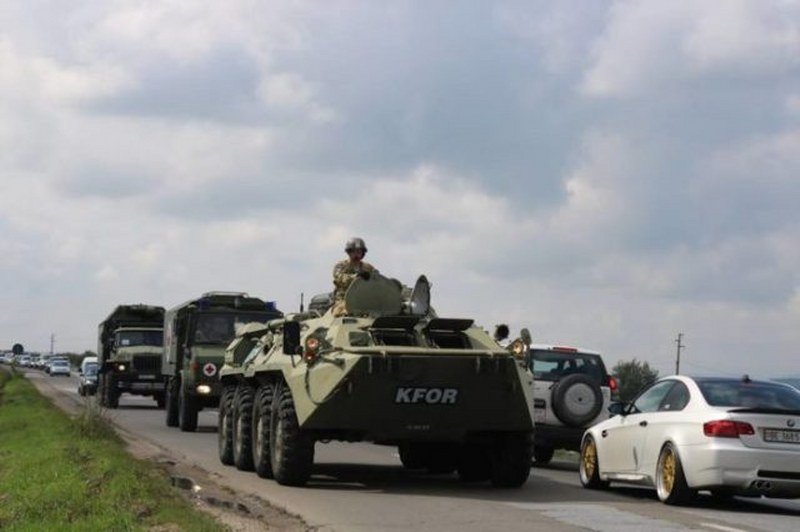 Mogući nemiri i novi haos - KFOR izvodi vežbu širom Kosova (Foto)