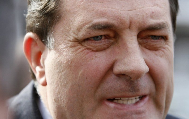 Dok Dodik kupuje helikoptere i troši na mitinge i gluposti, bolnice u kolapsu