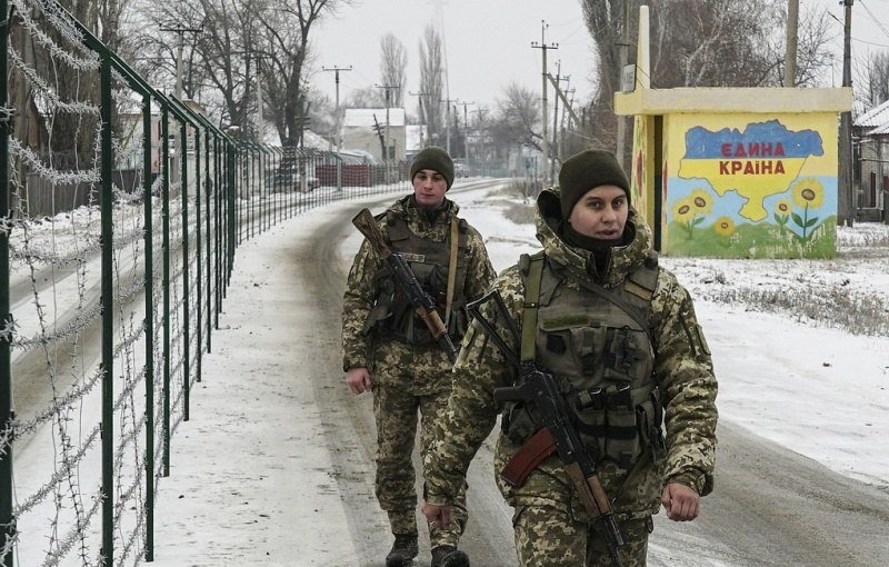 Ukrajina prebacuje vojsku na granicu sa Rusijom