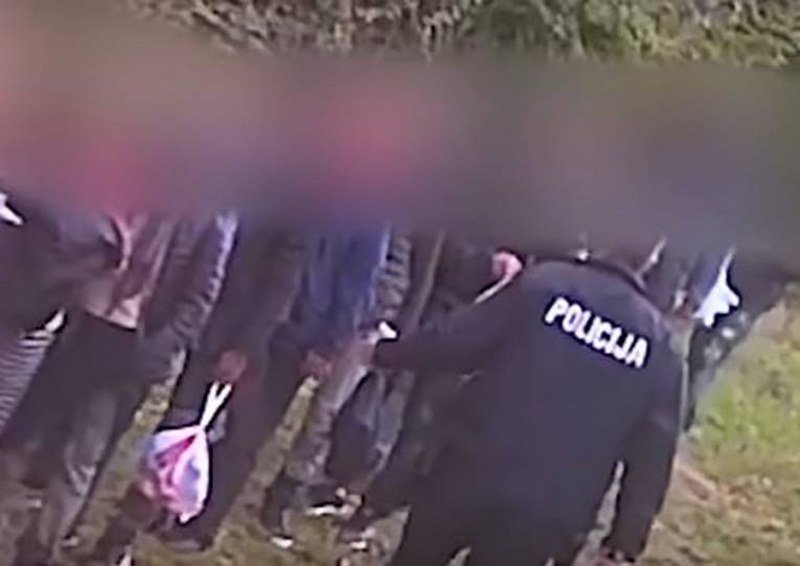 Dvoličnost - Hrvatska policija vraća migrante (Video)