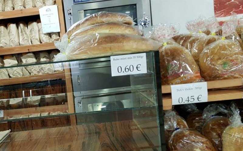 Teška situacija na Kosovu - Hleb je postao luksuz