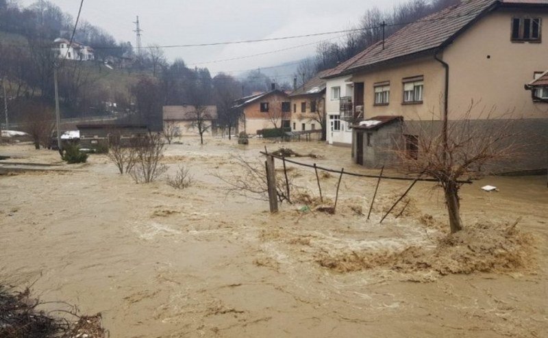 Poplave 2019.: (Opet) iznenadile: Nadležni ne pomažu, građani prepušteni sami sebi
