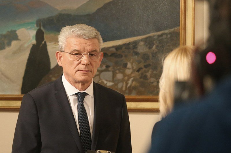 Džaferović odgovorio Dodiku - Granice s Hrvatskom i Srbijom se neće mijenjati