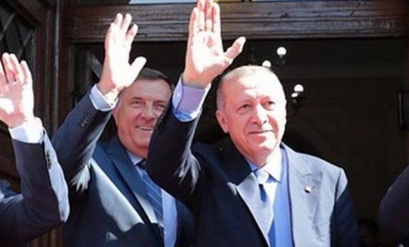 Erdogan traži osam Gulenovaca, Dodik obećao da će ih isporučiti