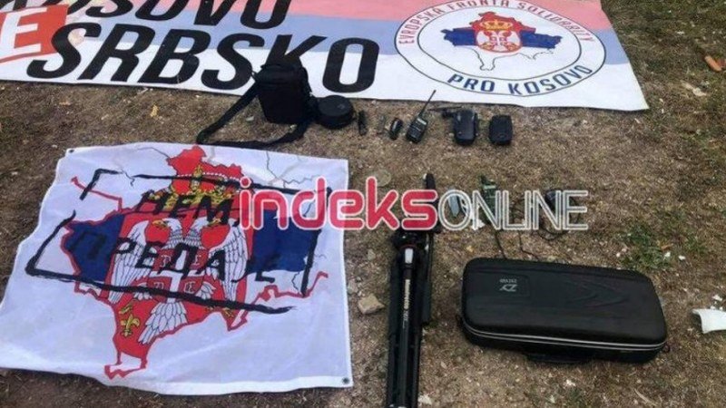 Osam državljana Češke uhapšeno u Prištini: Planirali na utakmici podići dron s parolom -Kosovo je Srbija-