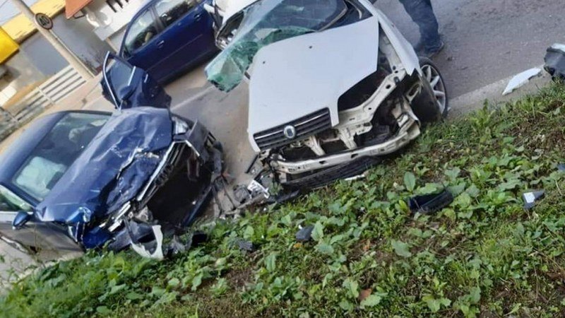 Teška saobraćajna nesreća danas u Velikoj Kladuši - Poginula jedna osoba