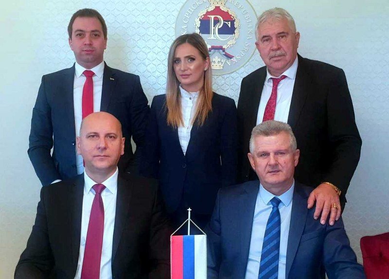 Poslanici socijalista ostaju pri zahtjevu za smjenu ministra Petra Đokića   