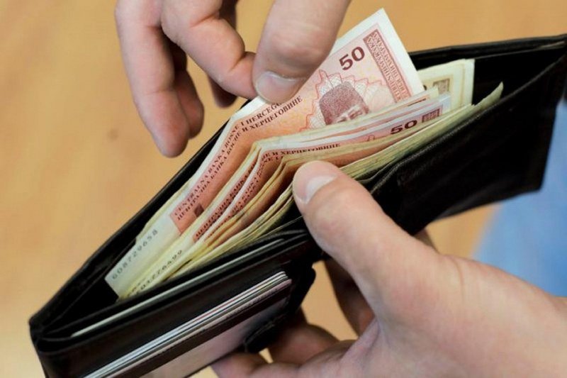 Otac osmoro djece našao novčanik sa 5.000 KM i vratio vlasniku