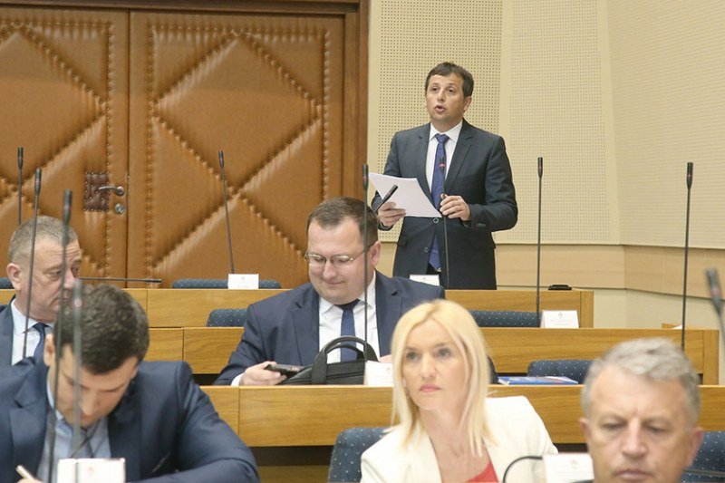 Vukanović objasnio zašto bojkotuje današnju sjednicu Narodne skupštine RS