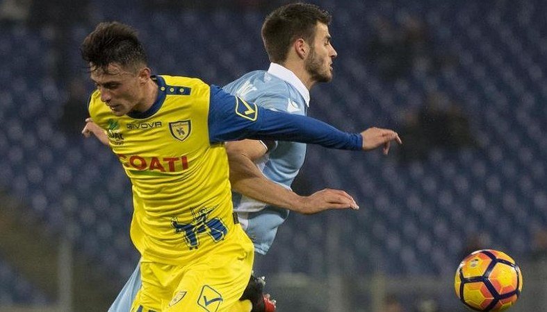 Chievo se branio i uzeo tri boda na Olimpicu, Lulić odigrao čitav meč u napadu Lazija