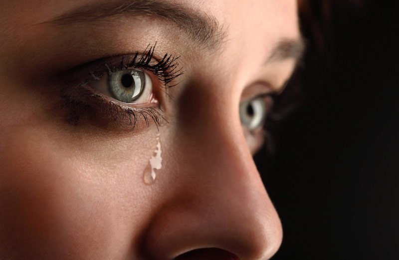 Suze otkrivaju da li ste oboljeli od kancera VIDEO