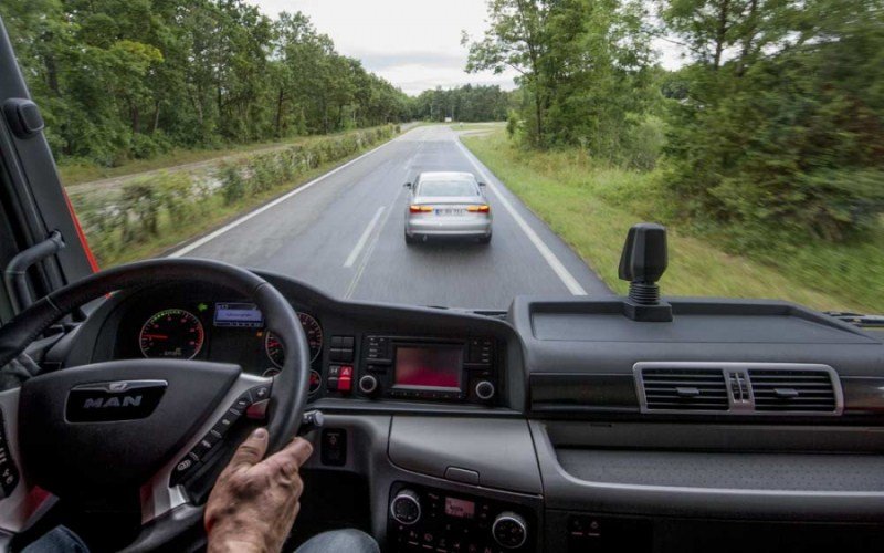  Masovni odlazak profesionalnih vozača: U Njemačkoj zarađuju 2.500 eura, a u BiH oko 1.000 KM