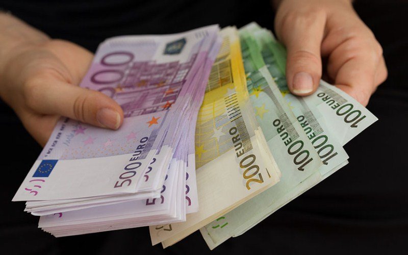 Makedonija: Prosječna neto plaća u novembru 2016. iznosila 361 euro 