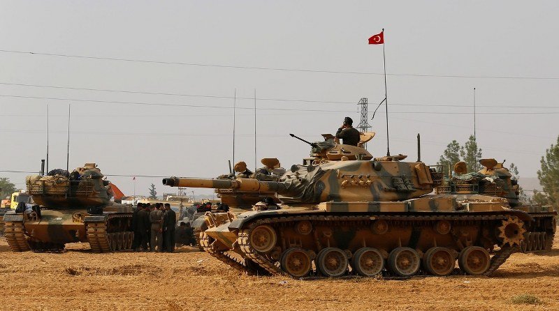 Turska uputila tenkove i topove na granicu sa Sirijom