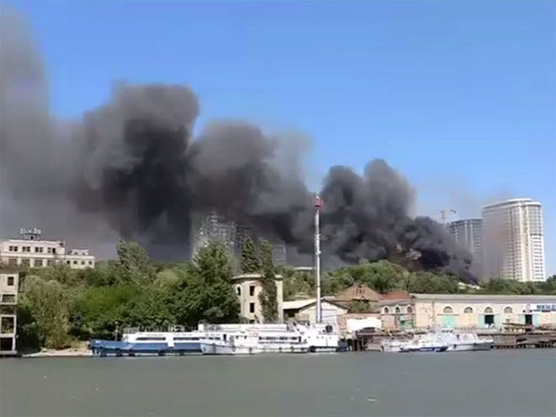Rostov: U požaru jedna žrtva, 400 povrijeđeno