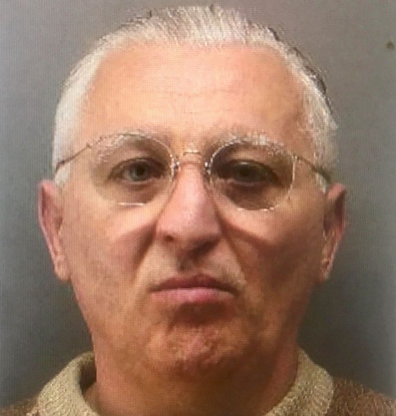 Pet mjeseci planirao zločin i tri puta mijenjao identitet