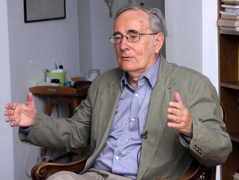 Varadi: Nema razlike između Kosova i Katalonije