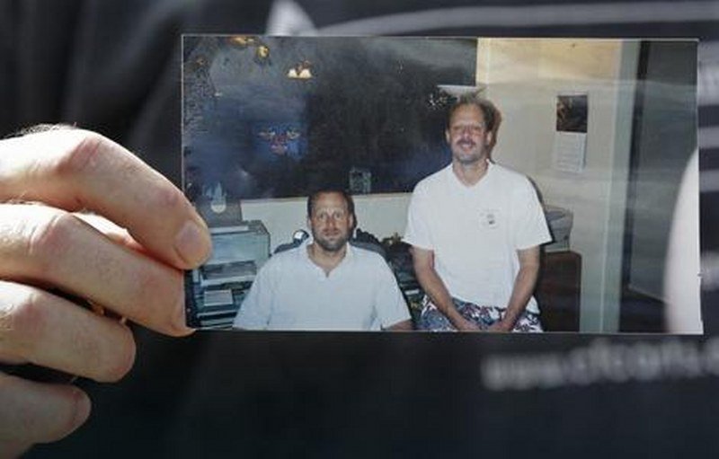 Napadač je bio multimilioner, opsednut kockom, u pokolj poneo 23 puške