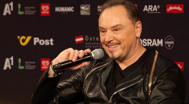 Knez poručuje: Riješio sam se kompleksa i započeo novi život