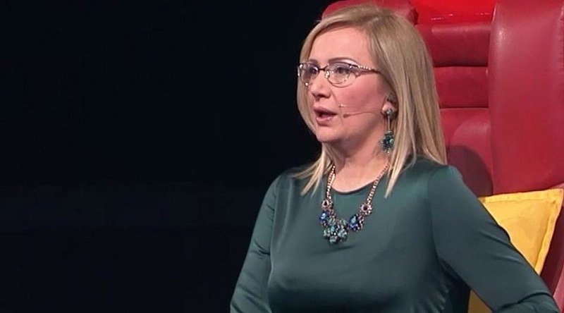 Leontina osudila ćerku što sluša Eminu Jahović i Tropico band