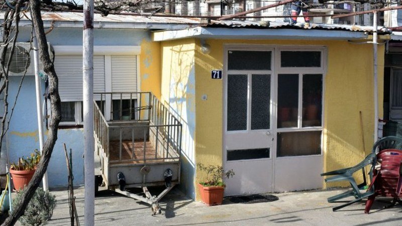 U kući strave čuo se bebin plač koji je iznenada utihnuo (Foto)