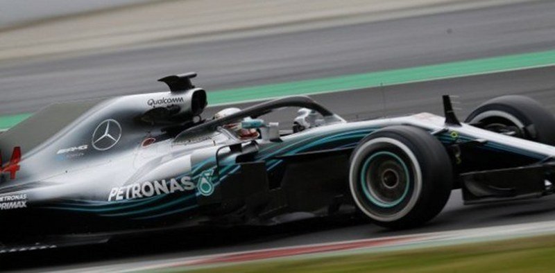 Hamilton najbrži na testiranjima u Barseloni 