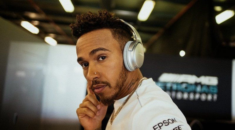 Samouvjereni Hamilton dobija rekordnih 150 miliona