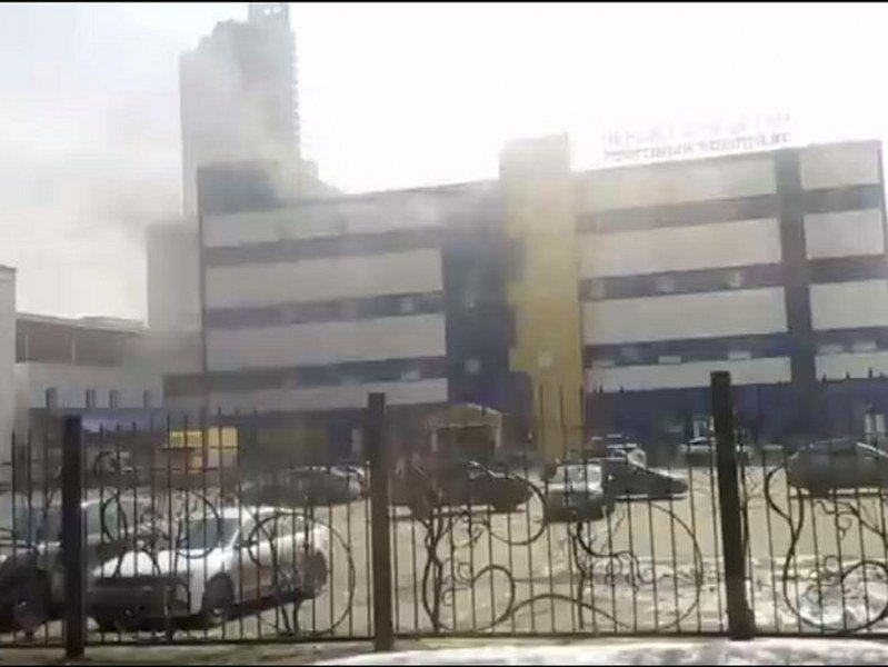 Požar u moskovskom tržnom centru za decu, jedna osoba poginula