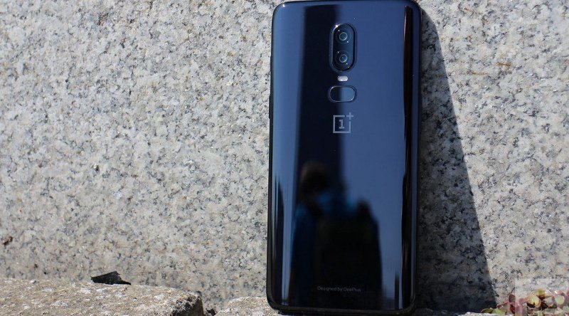  Hiljade ljudi čekalo u redu za ovaj telefon