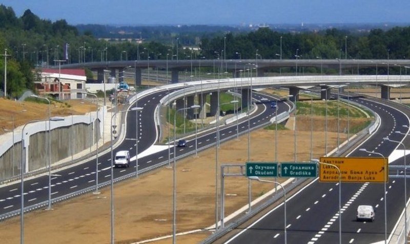 Dug Republike Srpske za autoputeve -prešišao- 860 miliona KM!