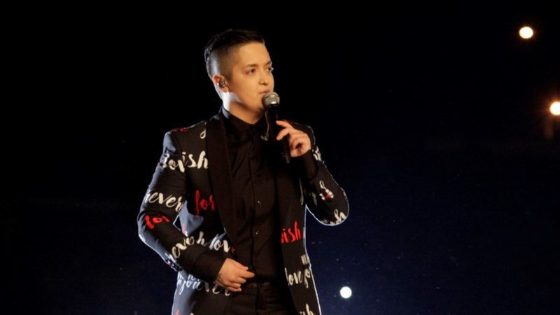 Ni hladno vrijeme nije spriječilo spektakl: Marija Šerifović oduševila fanove na Koševu (Foto-Video)
