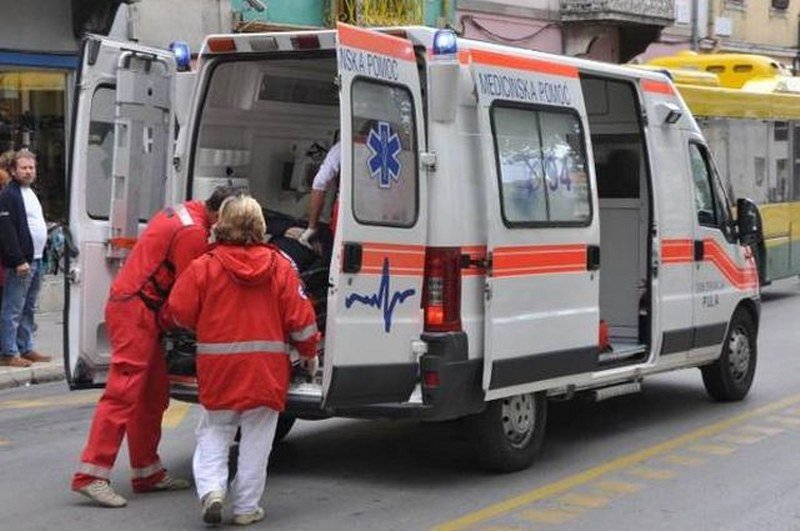 Težak udes kod Kovilja, poginule dve osobe