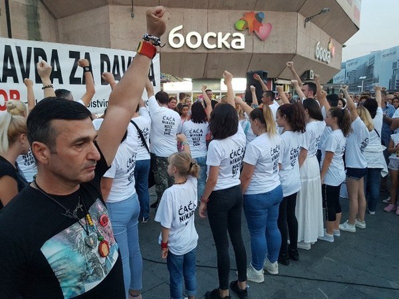 -Pravda za Davida- 150. dan: Davor pogazio papir na kome Dodik nudi 500.000 KM za -slučaj Dragičević- (Foto-Video)