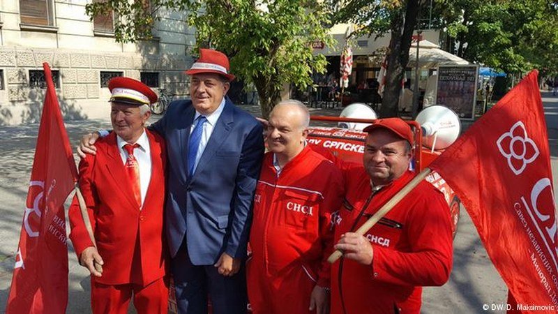 Fake & Spin: Stranački portali za političke obračune