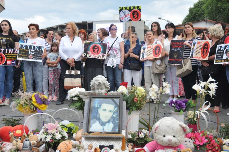 Ubistvo Davida Dragičevića - Optuženi policajci Marjanac i Bošnjak bacili bokserice ubijenog Davida da prikriju dokaze