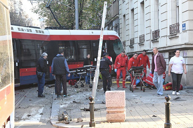 Po smrt u Beograd - Slaviša iz Doboja, kojeg je usmrtio tramvaj, za sobom ostavio suprugu i dvoje djece