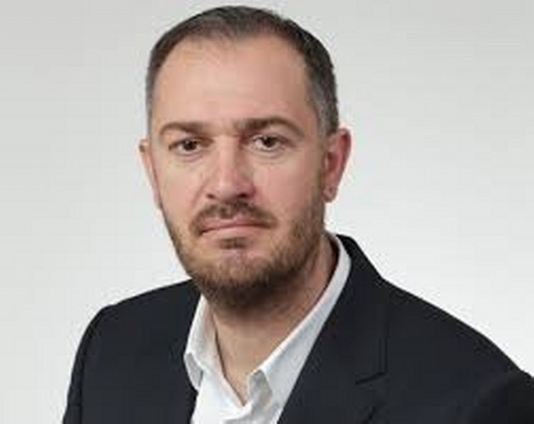 Ivan Kostić - Srbija mora hitno da menja politiku prema susedima u regionu