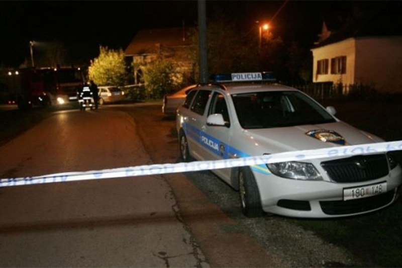 Stravičan zločin - U porodičnoj kući ubijeni starica i njen pastorak