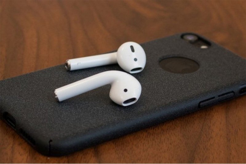 Stižu nove AirPods slušalice (Video)