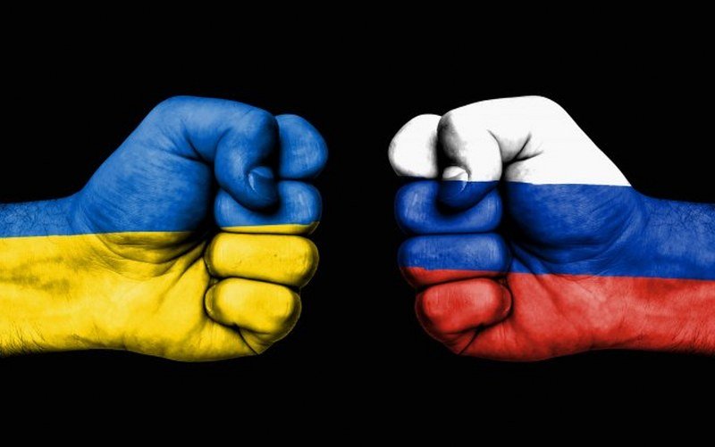 Rusija blokirala Kerčki prolaz nakon provokacija Ukraine (Video)