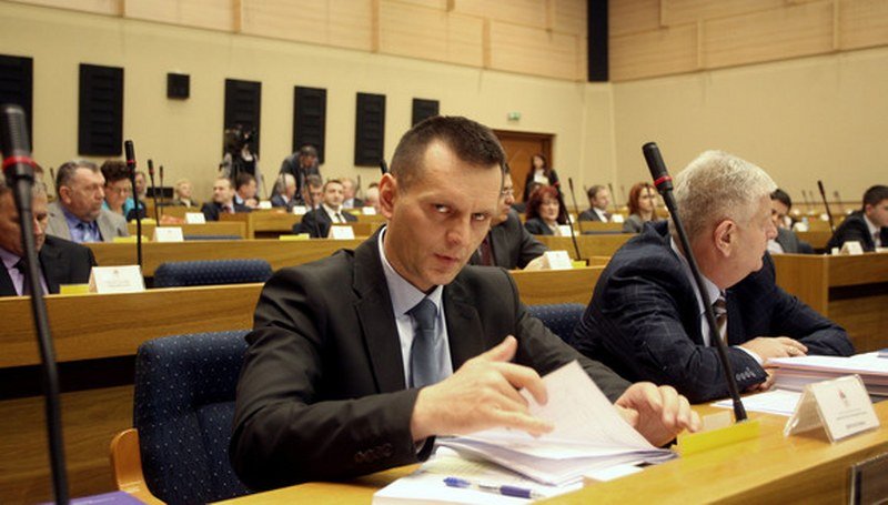 Pisamce Lukaču, zvanom Zver