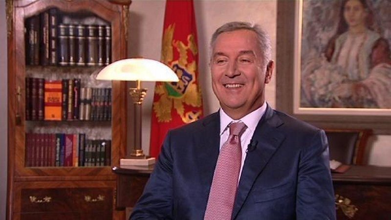 -Vijesti-: Kako je Đukanović legalizovao prvi milion
