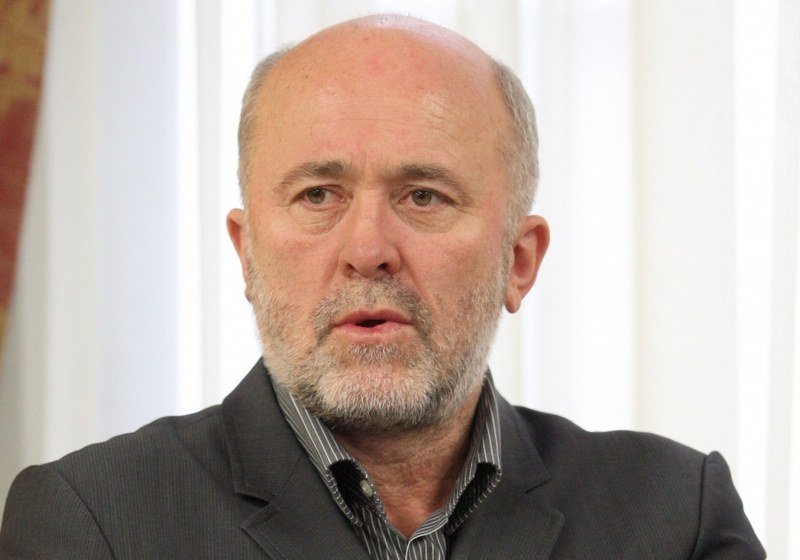 Još jedan skandal - Dodikov savjetnik za medije Pero Simić izvještavao o ubistvu Bošnjaka, a sad izbjegava pozive Suda