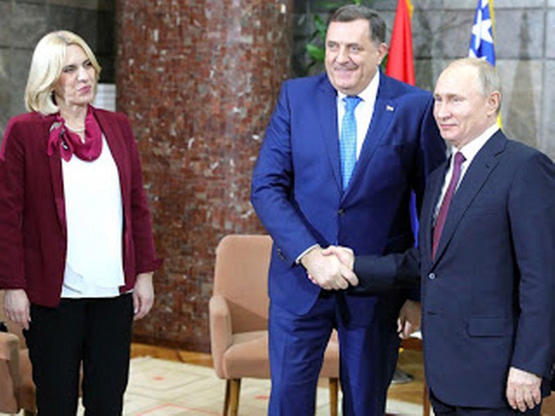 Slobodan Vasković: Putin, Sluga i tapiserija