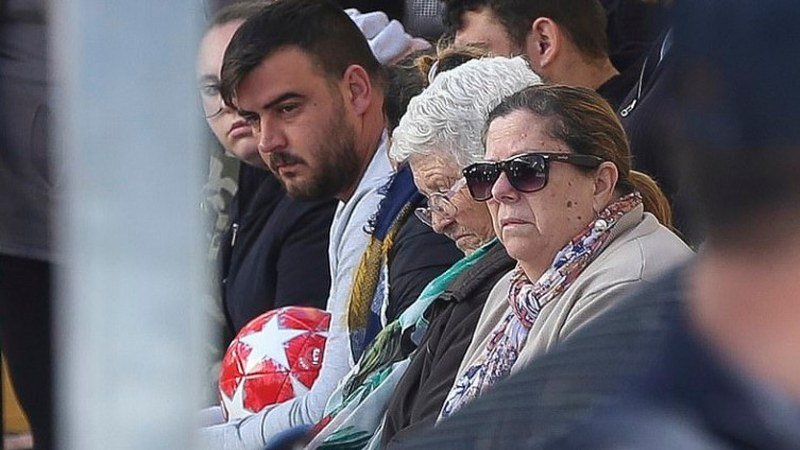 Zbogom, hrabri dječače: Hiljade ljudi oprostilo se od Hulena koji je upao u bunar (Video)