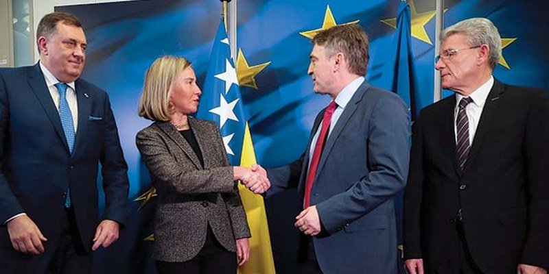 Kolja Besarović: Briselska zamka - Kuda vodi evropski put Bosne i Hercegovine